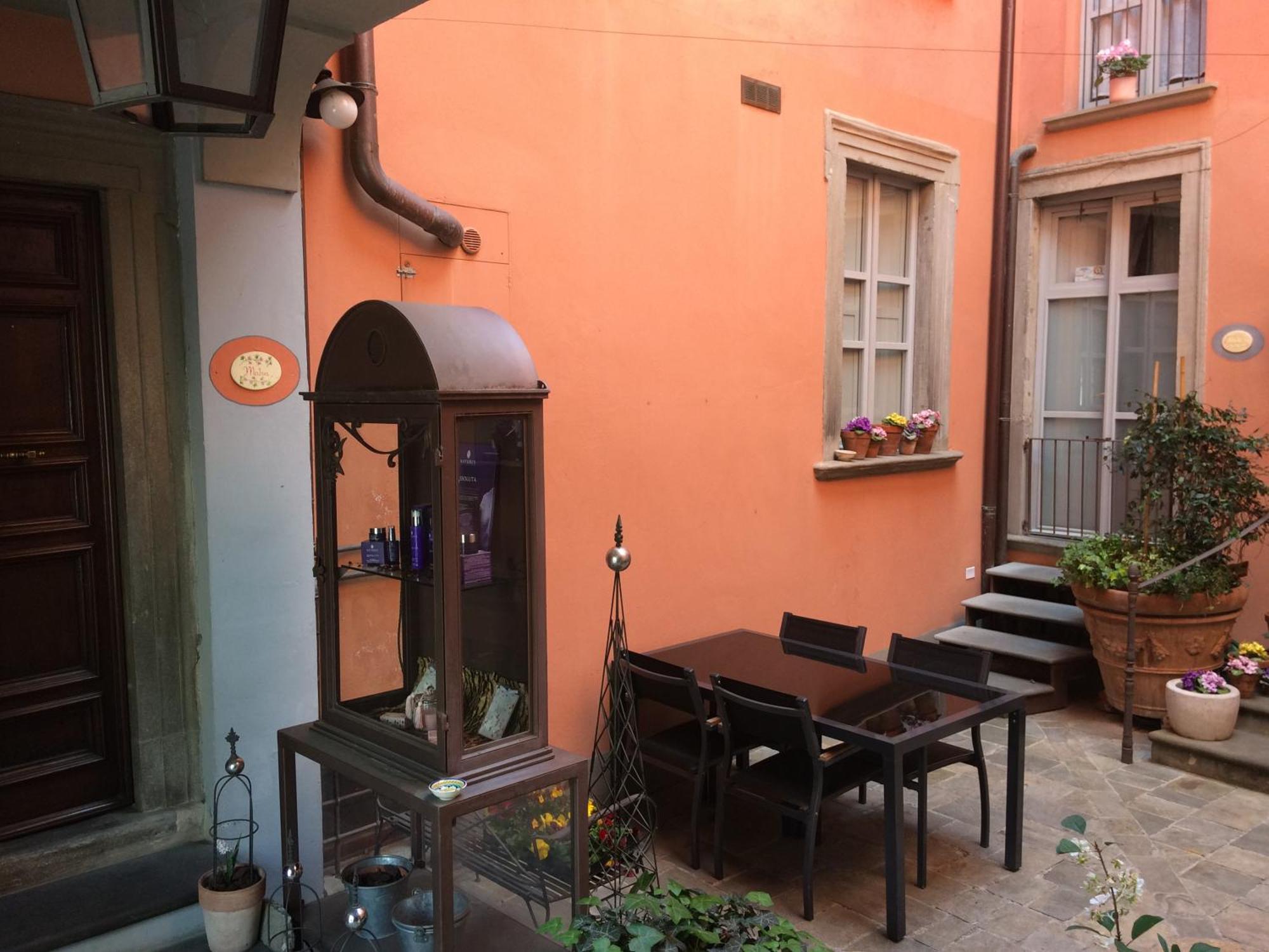 Bed & Breakfast Del Teatro Cagli Exteriör bild
