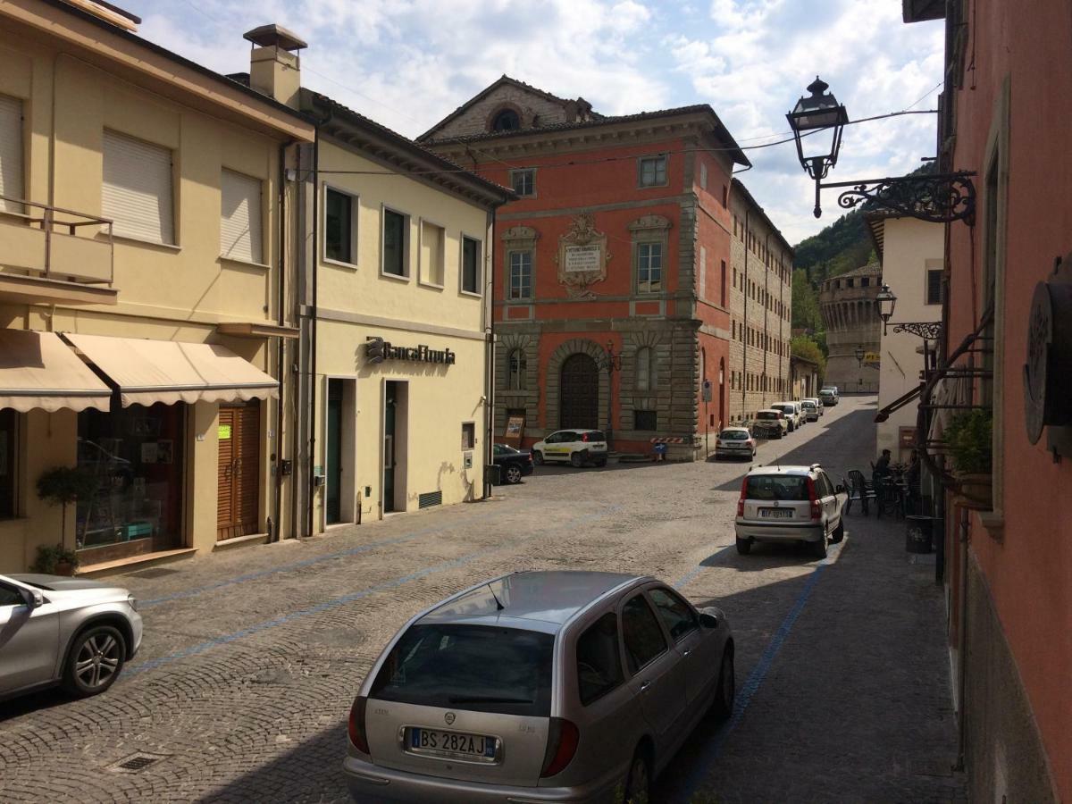 Bed & Breakfast Del Teatro Cagli Exteriör bild